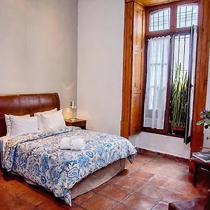 antiguo-meson-de-aspeytia.hotels-in-queretaro.com/